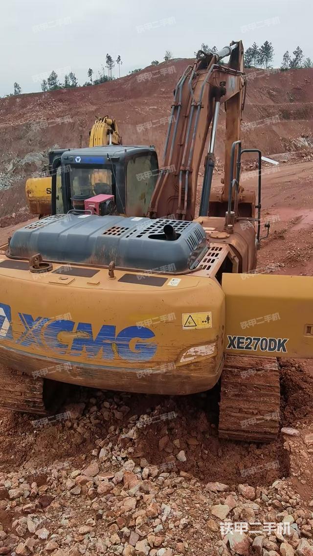 整机右后45°（整机外观）