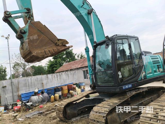 神鋼SK200-10挖掘機(jī)