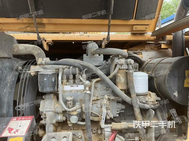 發(fā)動(dòng)機(jī)整體俯視(整機(jī)外觀) 發(fā)動(dòng)機(jī)整體俯視(整機(jī)外觀)