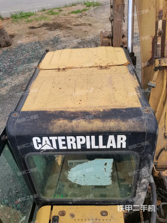 駕駛室頂部俯視(上車部件) 駕駛室頂部俯視(上車部件)