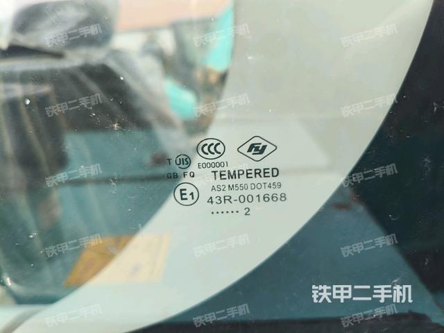 后窗玻璃角标(驾驶室部分) 后窗玻璃角标(驾驶室部分)