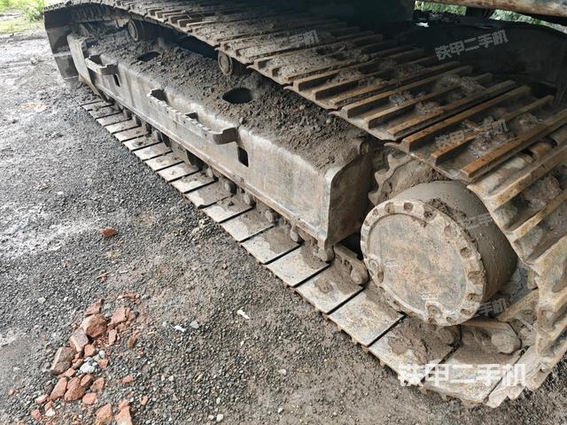 右側(cè)履帶整體（行走機(jī)構(gòu)）