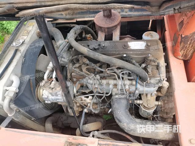 發(fā)動(dòng)機(jī)整體俯視(整機(jī)外觀) 發(fā)動(dòng)機(jī)整體俯視(整機(jī)外觀)