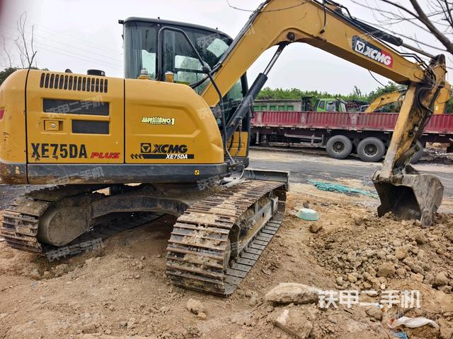 右后45(整机外观) 右后45(整机外观)