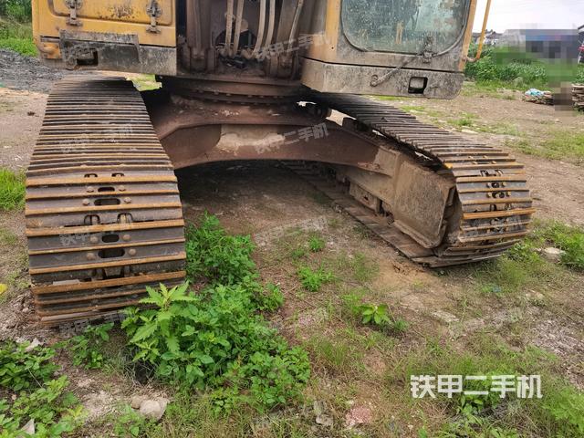 小臂整體右前(工作和回轉(zhuǎn)裝置) 小臂整體右前(工作和回轉(zhuǎn)裝置)