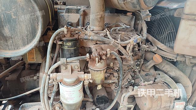發(fā)動機(jī)整體俯視(整機(jī)外觀) 發(fā)動機(jī)整體俯視(整機(jī)外觀)