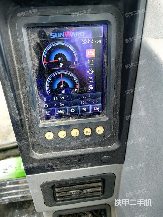 小時表(駕駛室部分) 小時表(駕駛室部分)