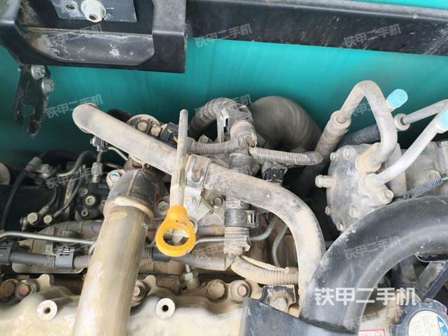 水箱+风扇特写(上车部件) 水箱+风扇特写(上车部件)