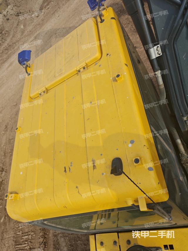 驾驶室顶部俯视（上车部件）