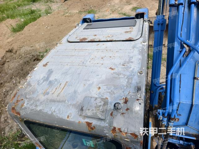 驾驶室顶部俯视（上车部件）