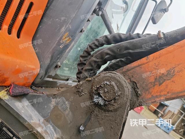 大臂根部?斜（工作和回轉裝置）