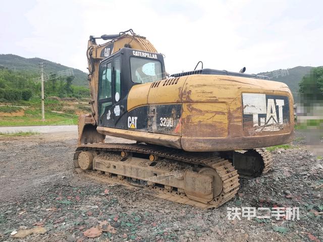 左后45(整機(jī)外觀) 左后45(整機(jī)外觀)