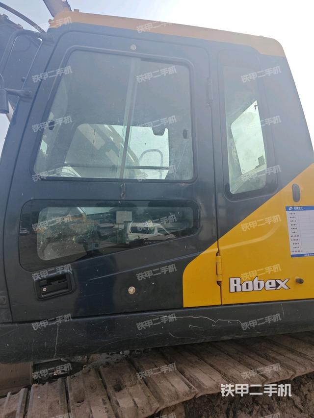 驾驶室左前45度（驾驶室部分）