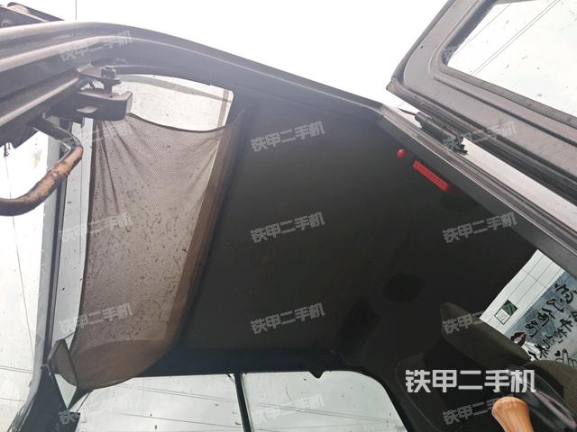 頂棚整體（駕駛室部分）