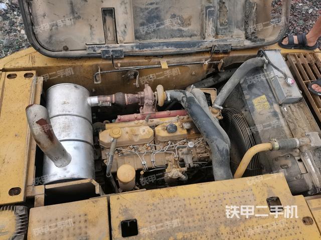 發(fā)動(dòng)機(jī)室(上車部件) 發(fā)動(dòng)機(jī)室(上車部件)