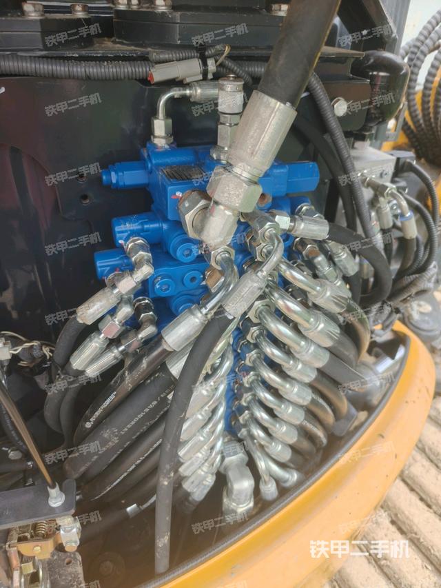 分配阀(上车部件) 分配阀(上车部件)