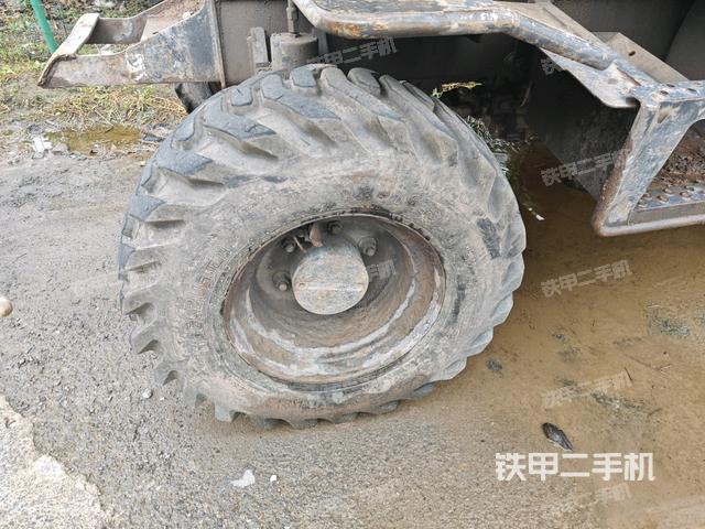 右導向輪（行走機構）