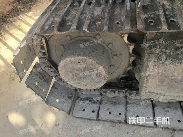 右驅(qū)動(dòng)輪(行走機(jī)構(gòu)) 右驅(qū)動(dòng)輪(行走機(jī)構(gòu))