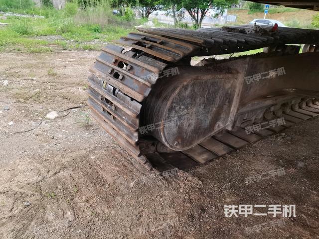 右側(cè)行走馬達(dá)蓋板(行走機(jī)構(gòu)) 右側(cè)行走馬達(dá)蓋板(行走機(jī)構(gòu))