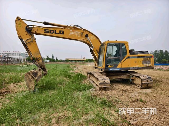 山東臨工LG6210E挖掘機(jī)