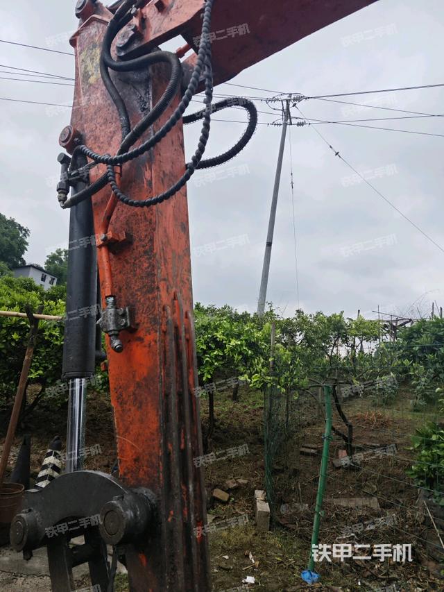 小臂整體左后（工作和回轉裝置）