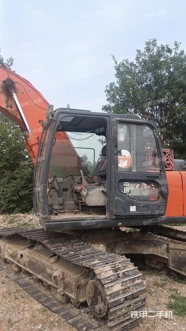 驾驶室整体（整机外观）