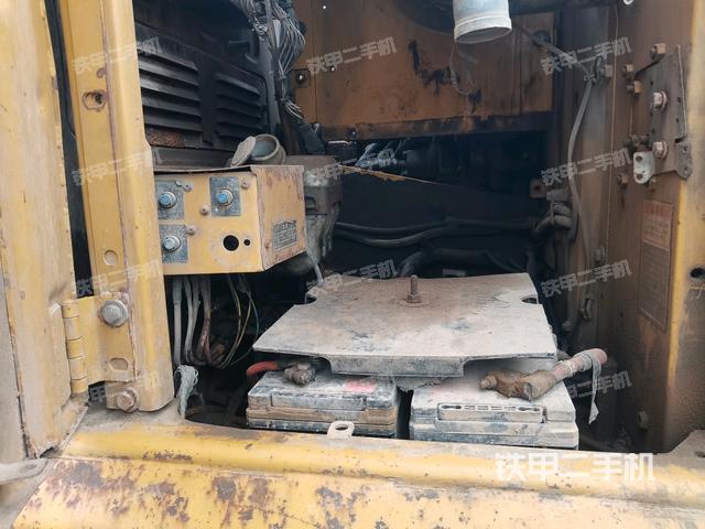 電瓶(大件艙室) 電瓶(大件艙室)