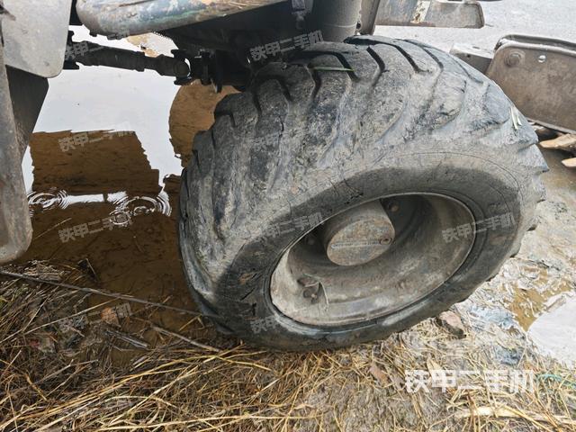 左驅動輪（行走機構）