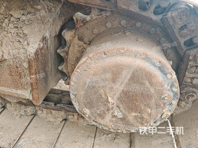 左驅(qū)動(dòng)輪(行走機(jī)構(gòu)) 左驅(qū)動(dòng)輪(行走機(jī)構(gòu))
