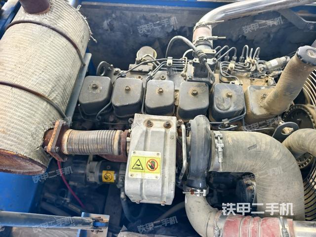 发动机室（上车部件）