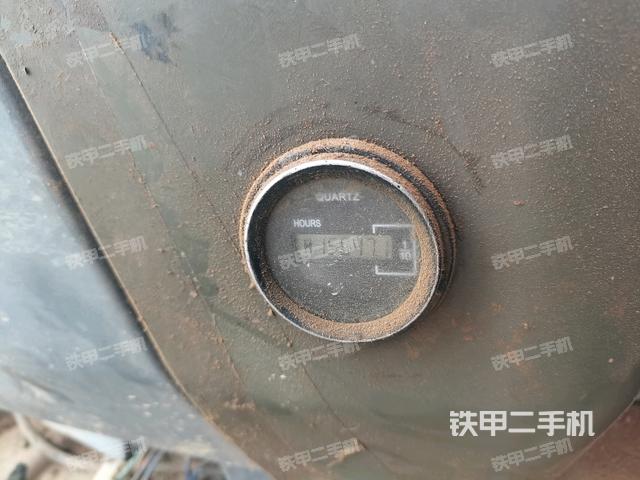 小時(shí)表(駕駛室部分) 小時(shí)表(駕駛室部分)