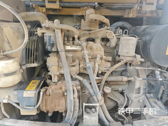 發(fā)動(dòng)機(jī)室(上車部件) 發(fā)動(dòng)機(jī)室(上車部件)
