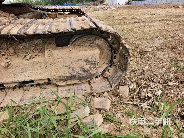 左導向輪(行走機構) 左導向輪(行走機構)