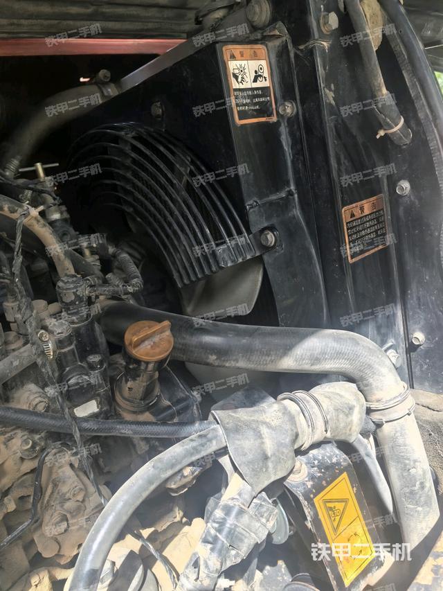 增壓器特寫(xiě)(上車(chē)部件) 增壓器特寫(xiě)(上車(chē)部件)