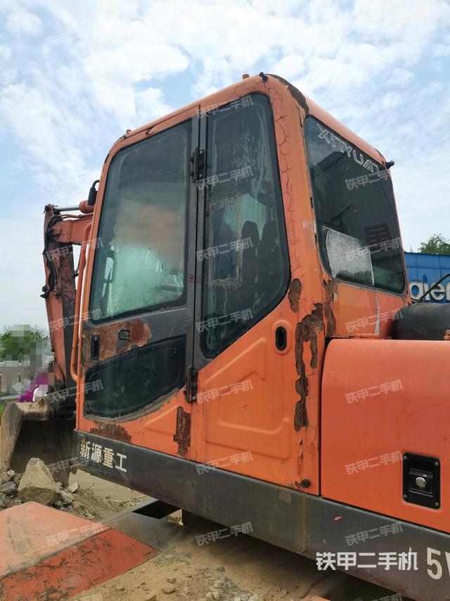 整機(jī)右后45°(整機(jī)外觀) 整機(jī)右后45°(整機(jī)外觀)