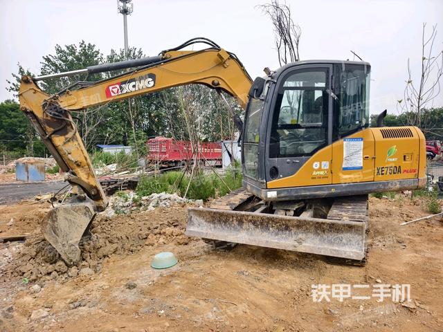 徐工XE75DA挖掘機(jī)