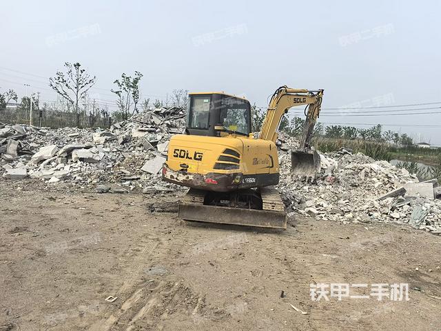 整机右后45°(整机外观) 整机右后45°(整机外观)