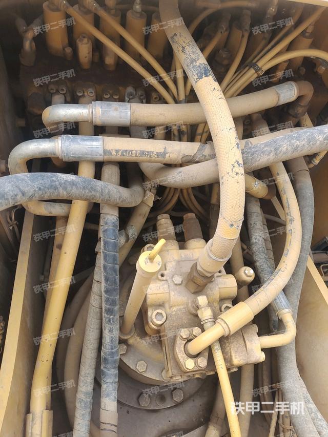 發(fā)動機室(上車部件) 發(fā)動機室(上車部件)