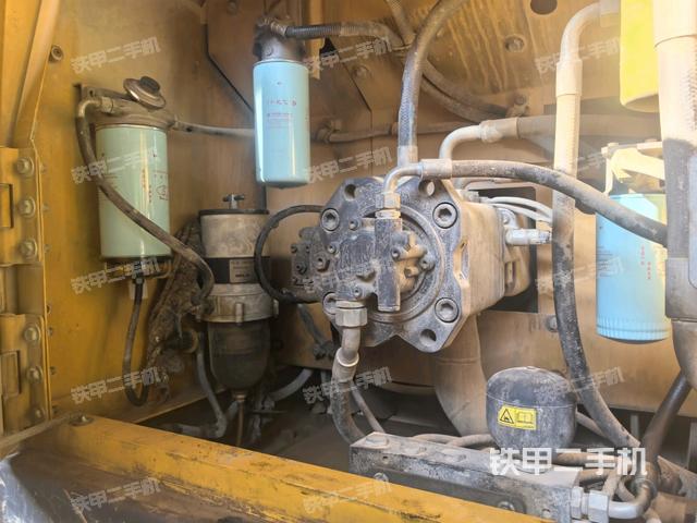 液压泵斜45 右（大件舱室）