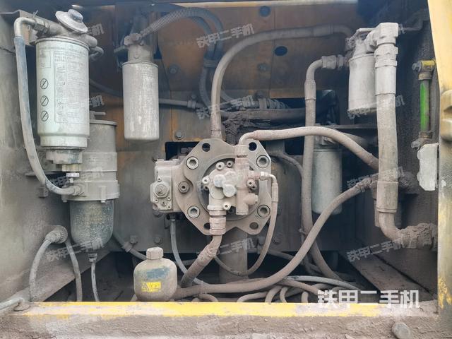 液压泵斜45 右(大件舱室) 液压泵斜45 右(大件舱室)