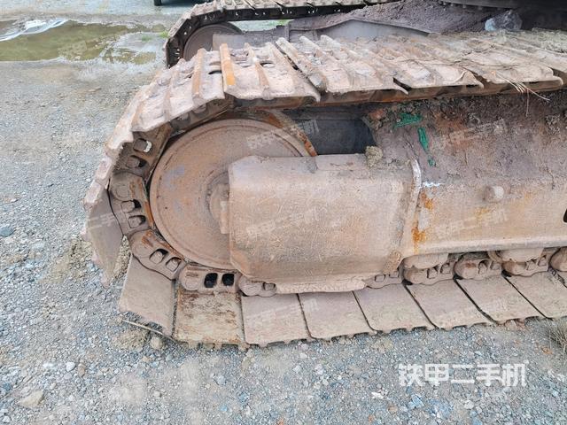左驱动轮(行走机构) 左驱动轮(行走机构)