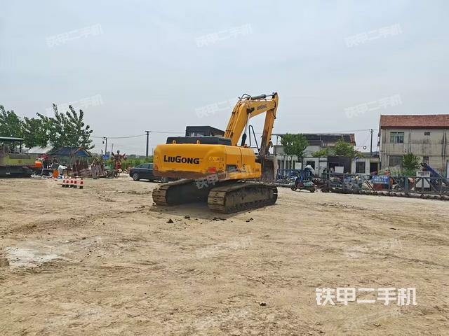 整机右后45°(整机外观) 整机右后45°(整机外观)