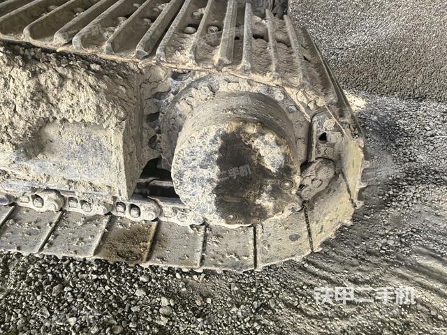 右侧行走马达盖板（行走机构）