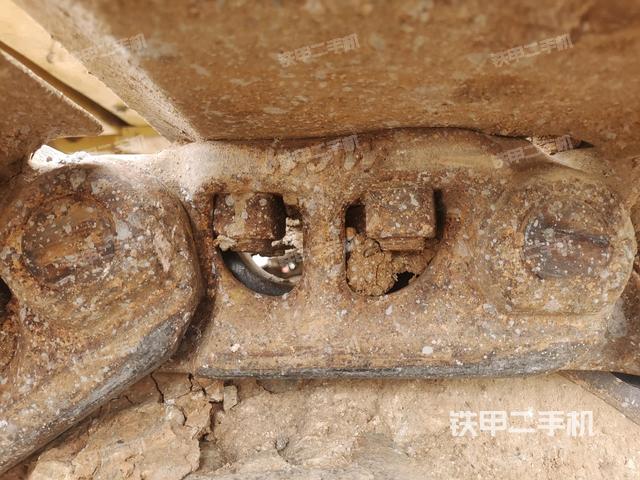 右側(cè)行走馬達(dá)蓋板(行走機(jī)構(gòu)) 右側(cè)行走馬達(dá)蓋板(行走機(jī)構(gòu))