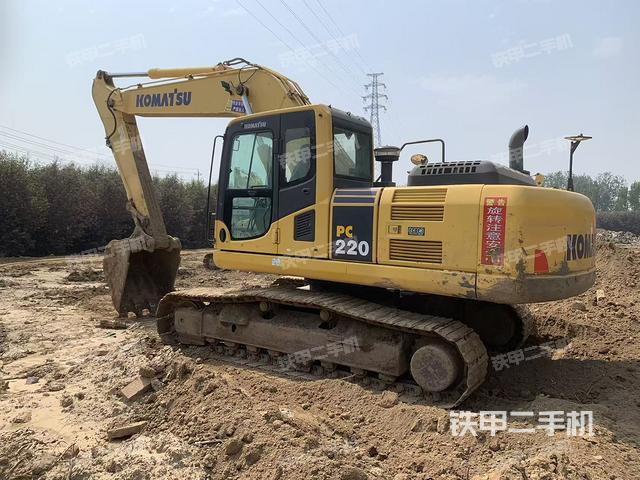 小松PC220-8M0挖掘機