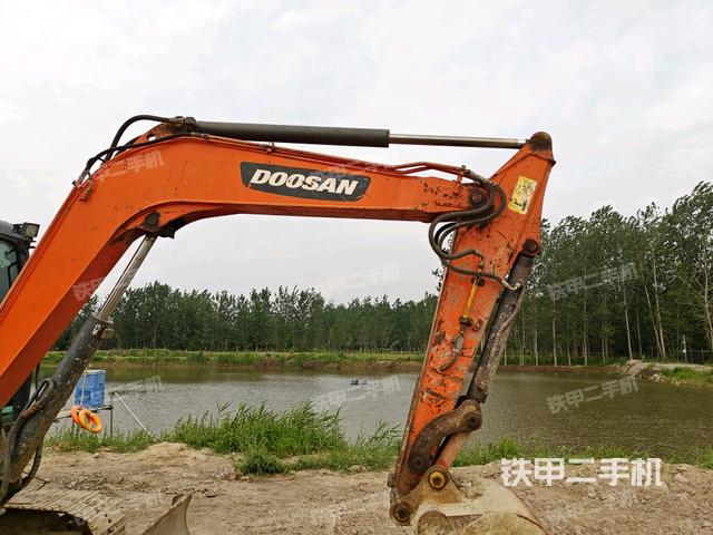 鏟斗45度（工作和回轉(zhuǎn)裝置）