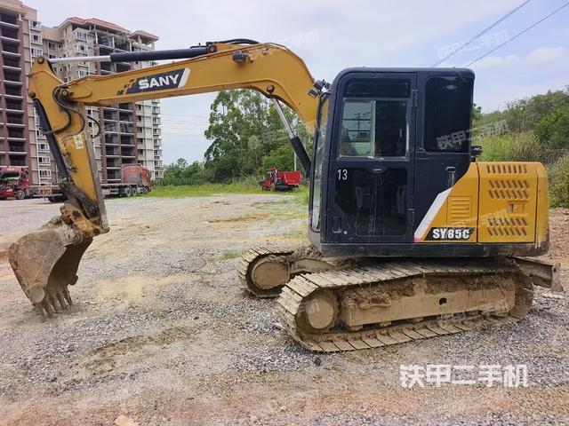 三一重工SY75C挖掘機(jī)