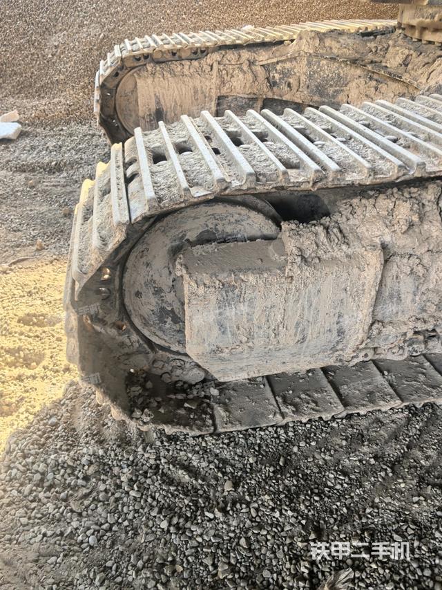 左驱动轮（行走机构）