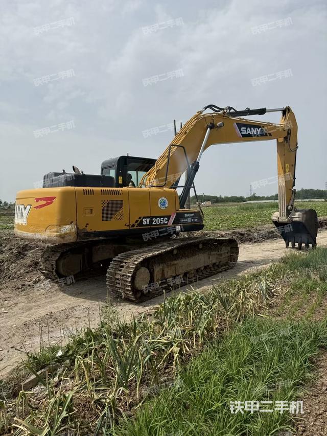 整機右后45°（整機外觀）