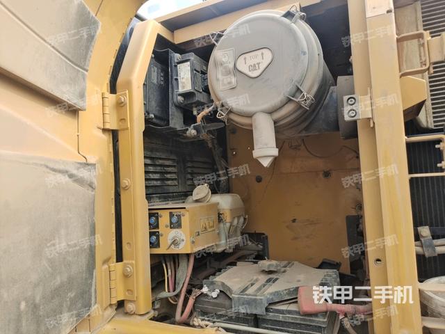 液壓泵室(大件艙室) 液壓泵室(大件艙室)